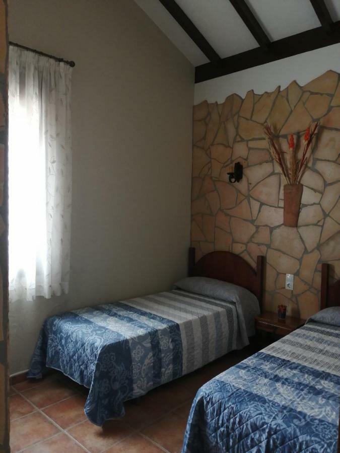 בית הארחה ארדאלס 	La Solana De Turon. El Pino מראה חיצוני תמונה